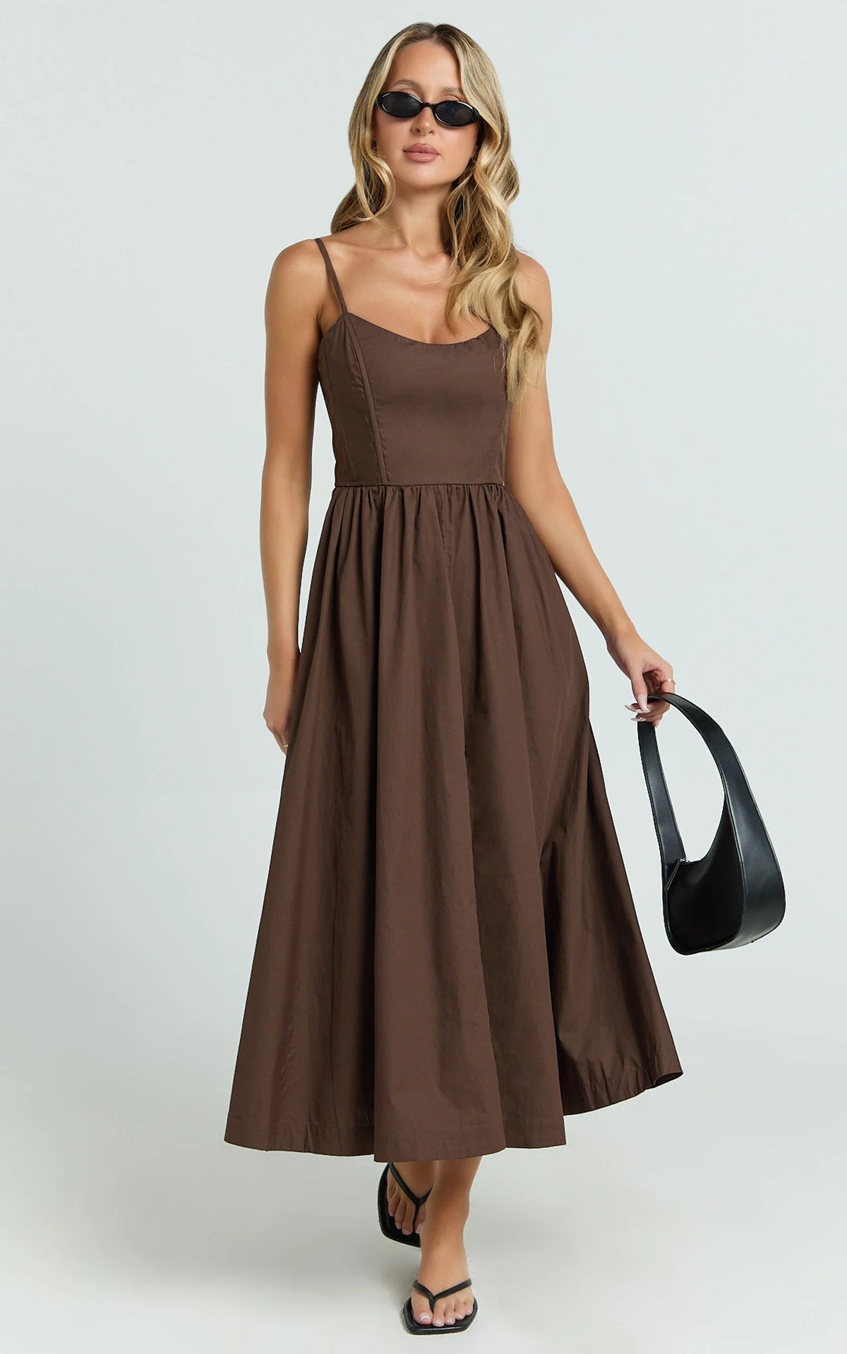 Braelyn Midi Dress - Scoop Neck Flare Dress in Chocolate