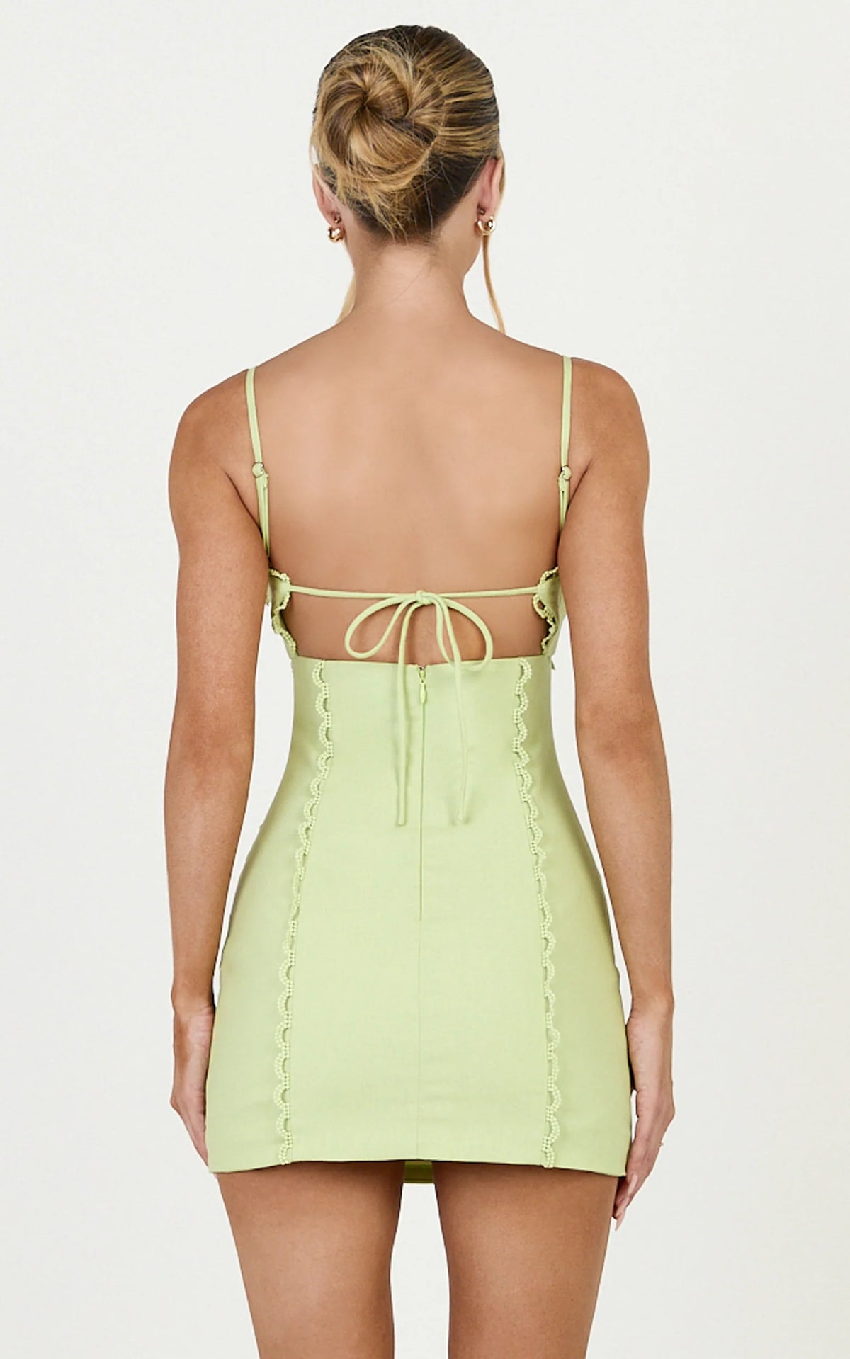 Gigi Mini Linen Blend Dress - Sweetheart Tie Back Scallop Detail Dress in Pastel Green