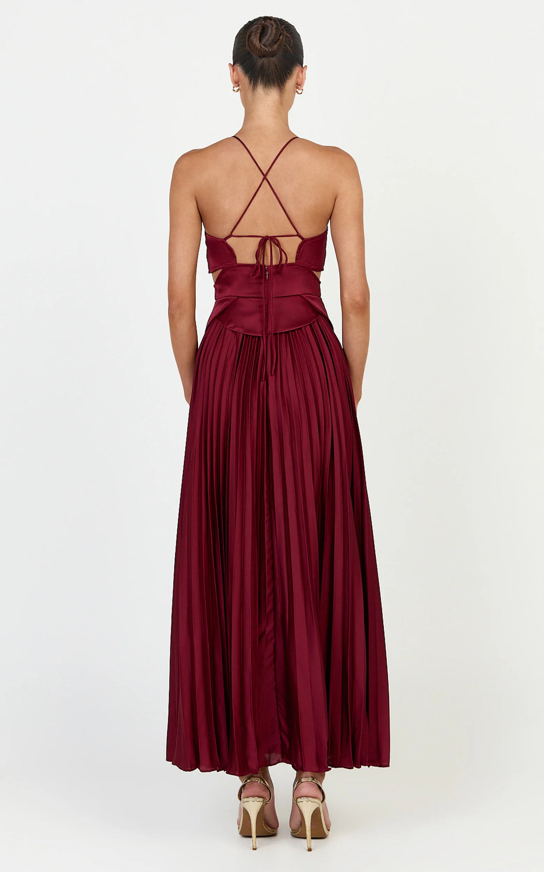 Shay Maxi Dress - Sweetheart Cut Out Pleated Dress in Wine